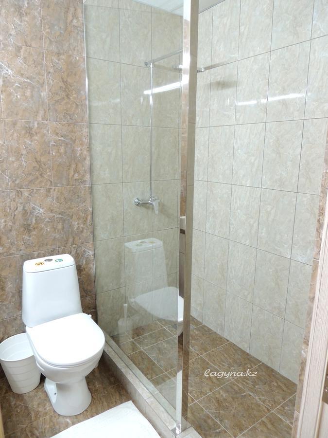 מלון קוסטנאי Laguna מראה חיצוני תמונה